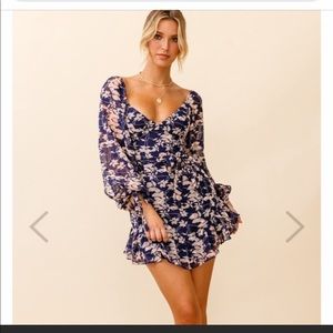 Selfie Leslie Navy Balloon Sleeve Dress NWT